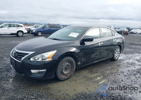 2015 Nissan Altima 2.5 S z USA, uszkodzony, nr VIN 1N4AL3AP6FC203433